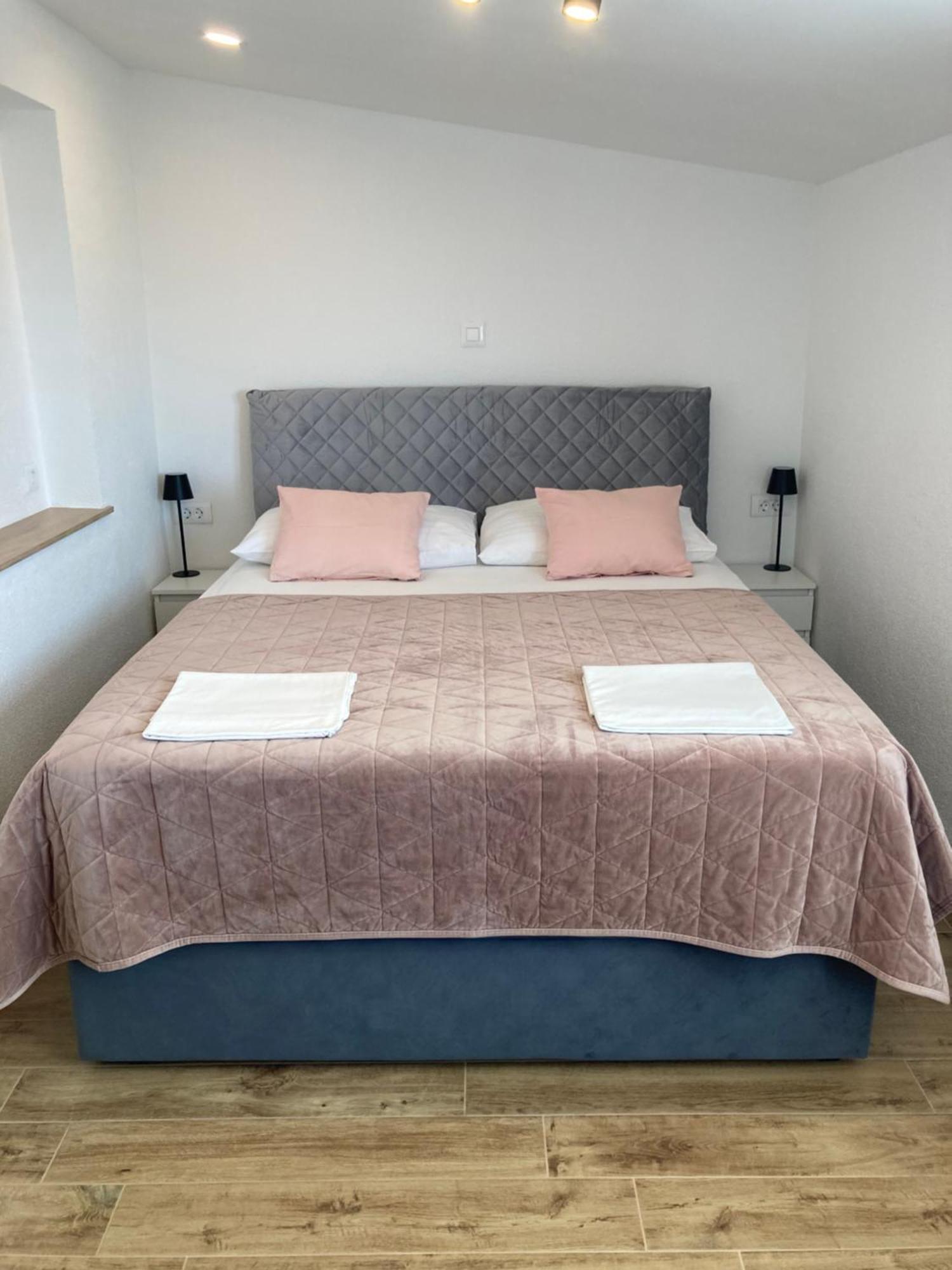 Apartments Sky Brela Ngoại thất bức ảnh